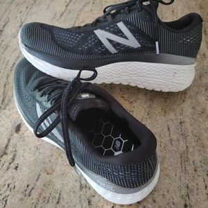 Woman New Balance Fresh Foam Running Sneaker 10.5